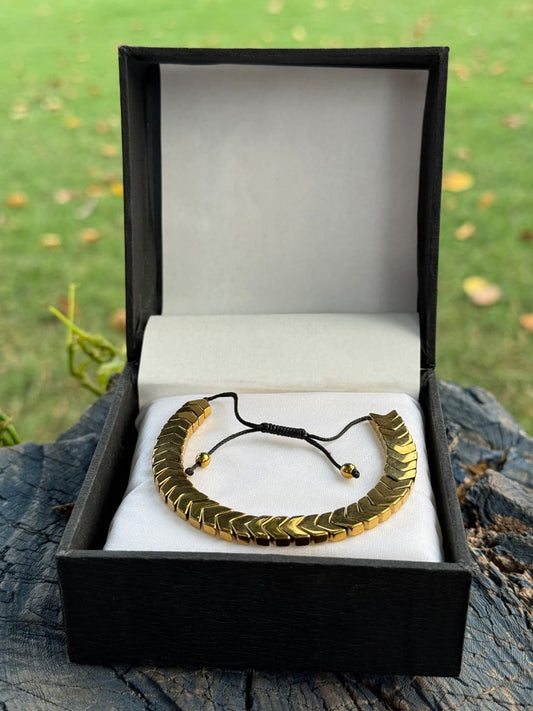 Arrow Bracelet+Free Ring Just 799!